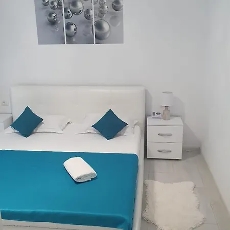 Ariniko Apartamento