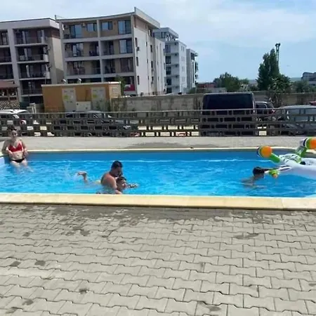 Apartamento Ariniko